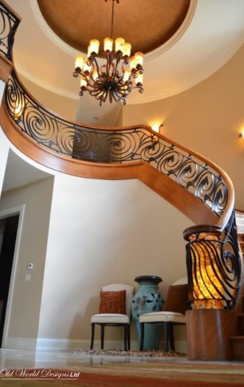 Old Brookwille circular staircase (metal and wood)